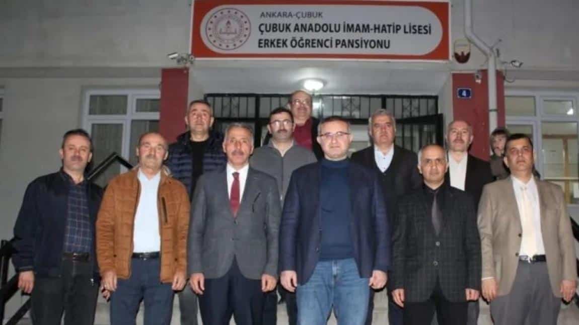 Okulumuz Pansiyonundaki Ayhan Aydoğan Yemekhanesi'nde İftar